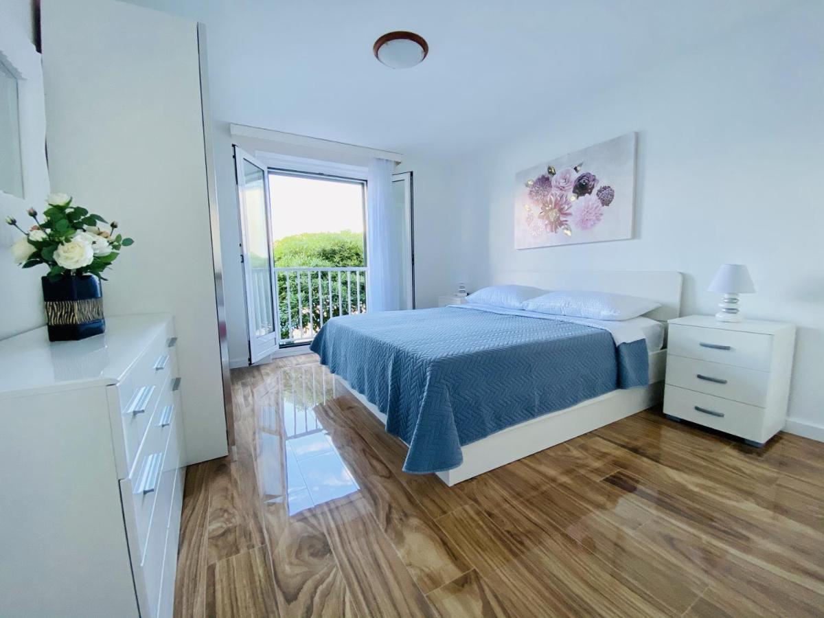 Apartments By The Sea Postira, Brac - 2928 Exteriör bild